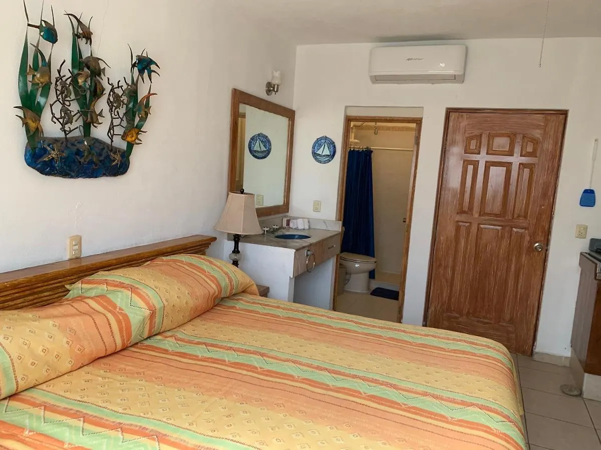 *** Apartahotel Vallarta Jr Suites Puerto Vallarta México